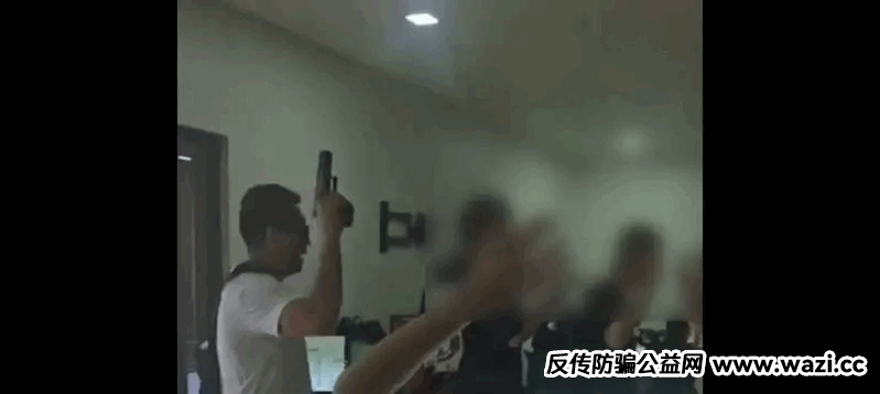 破获杀猪盘窝点，17名台四海帮诈骗犯在菲律宾宿务超豪华别墅被捕